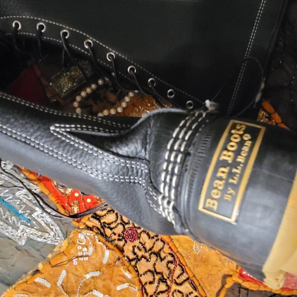 L.L. Bean winter boots - Picture 4 of 7